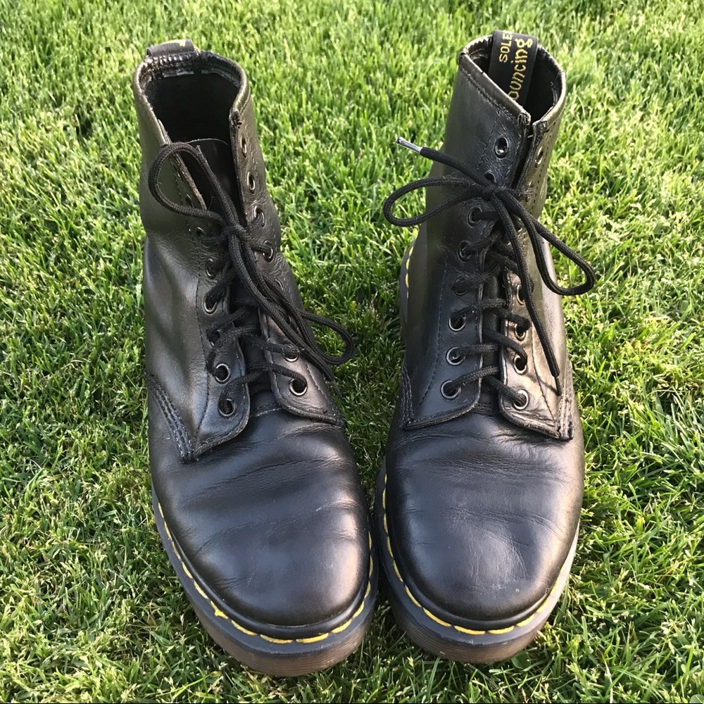 Vintage 90s Dr martens